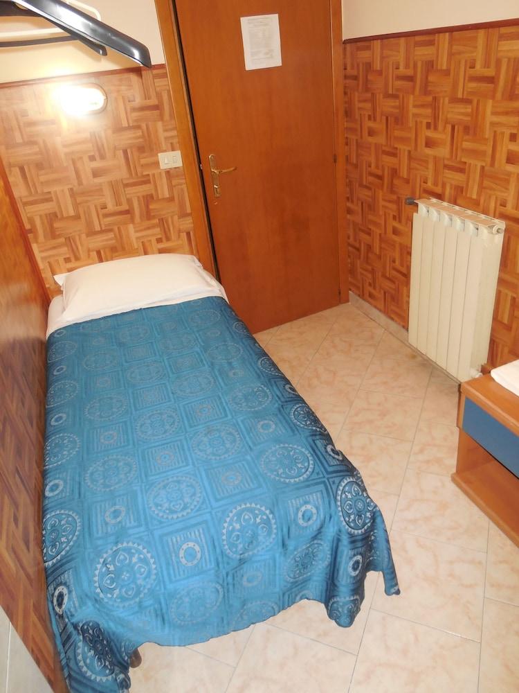 Cressy Roma Exterior foto