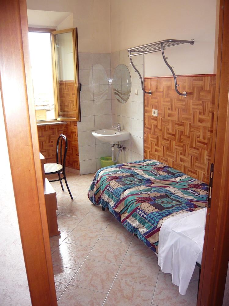 Cressy Roma Exterior foto