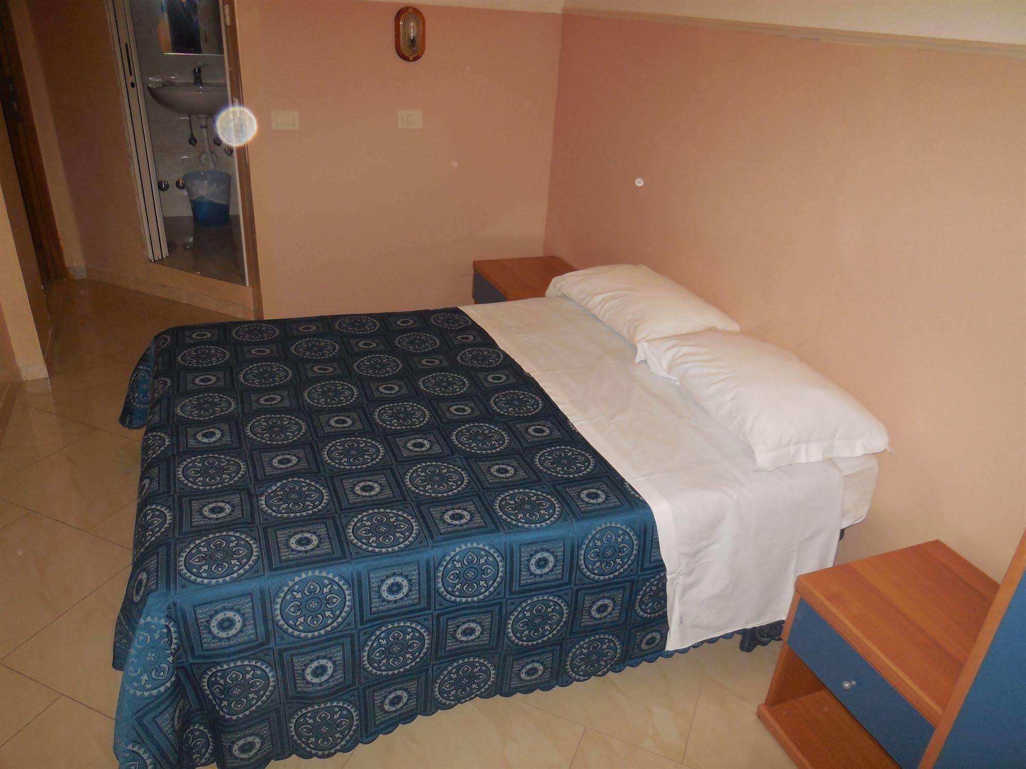 Cressy Roma Exterior foto