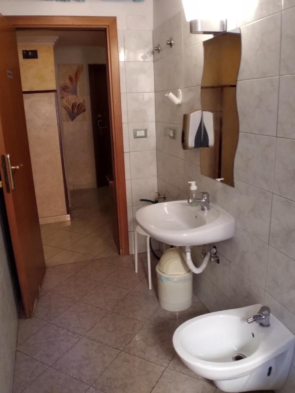 Cressy Roma Exterior foto